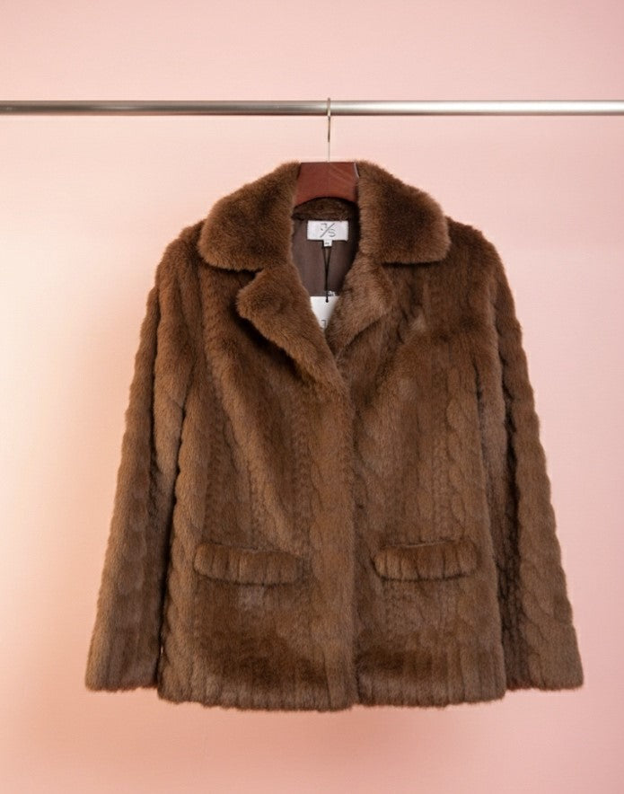 Manteau cosy en fausse fourrure – Coffee